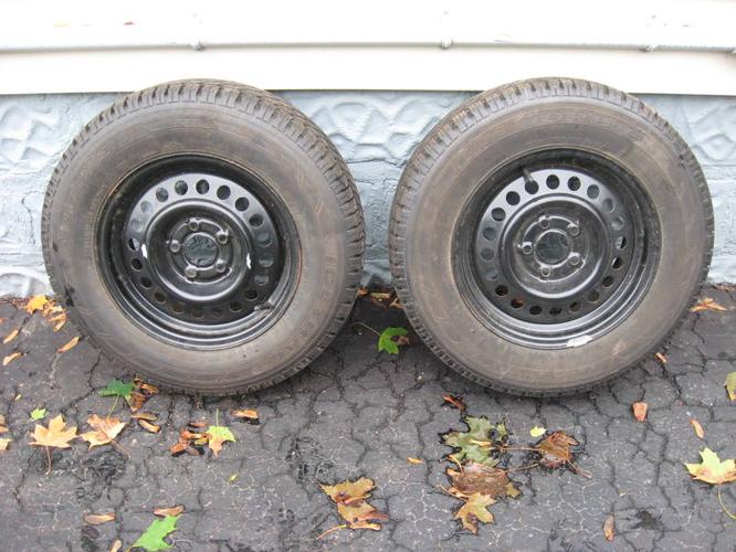 195-70-R14 Snow Tires