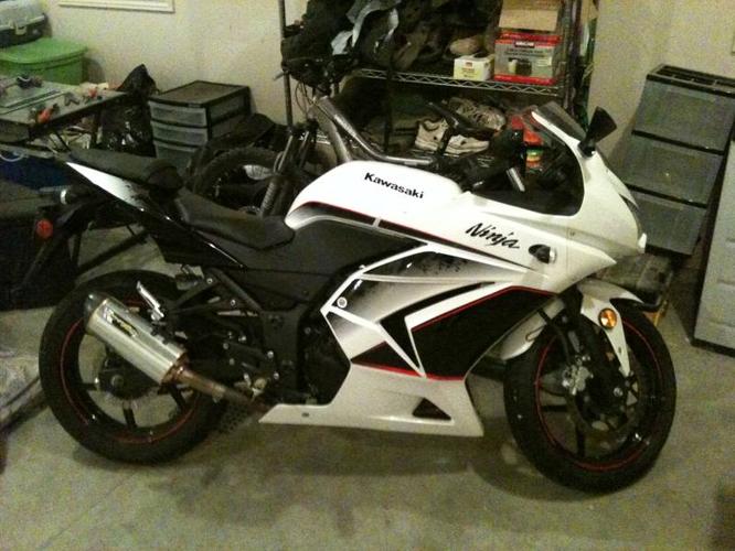 2011 Kawasaki Ninja special edition