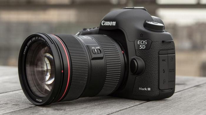 Brand new Canon EOS 5D Mark III