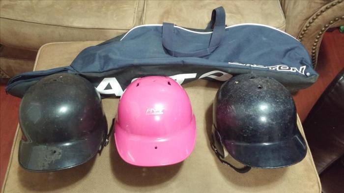 childrens baseball helmets and equipment bag