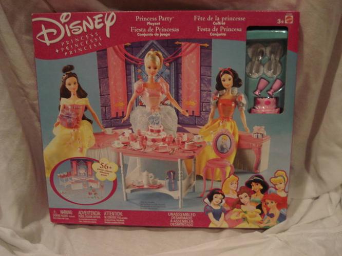 Disney Princess - brandon new items