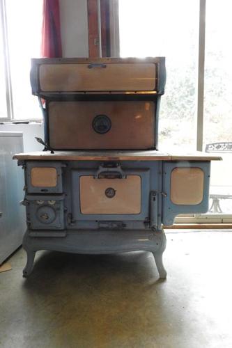 Findlay Brothers Wood Cook Stove