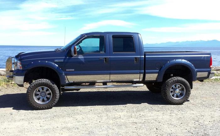 Ford F-350 Lifted Lariat Super Duty