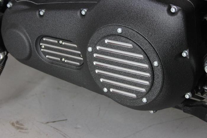 Harley Davidson V-Twin Derby Cover - "Classic Contrast"