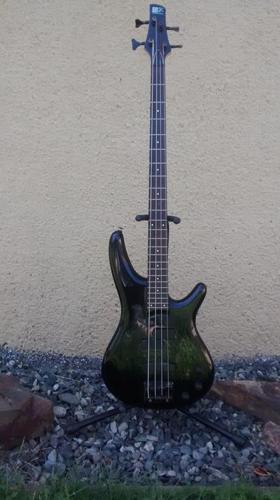 Ibanez Roadgear Bass Guitar