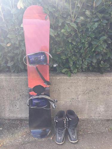 K2 Snowboard with bindings and size 8 boots
