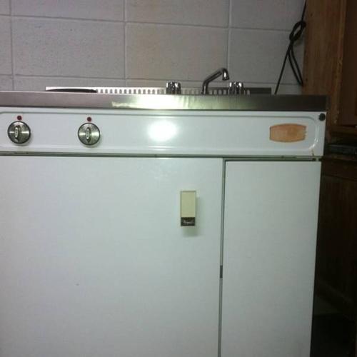 Kitchen sink / stove / oven combo