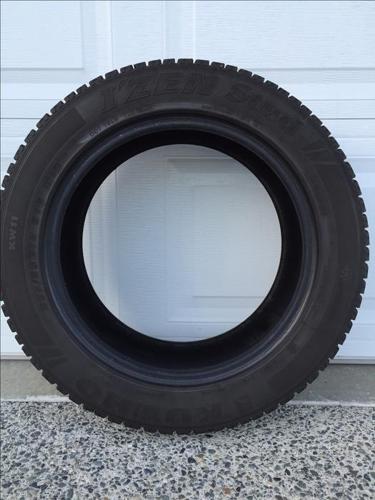 KUMHO "I'ZEN STUD" (studdable) Winter Tires - (4)