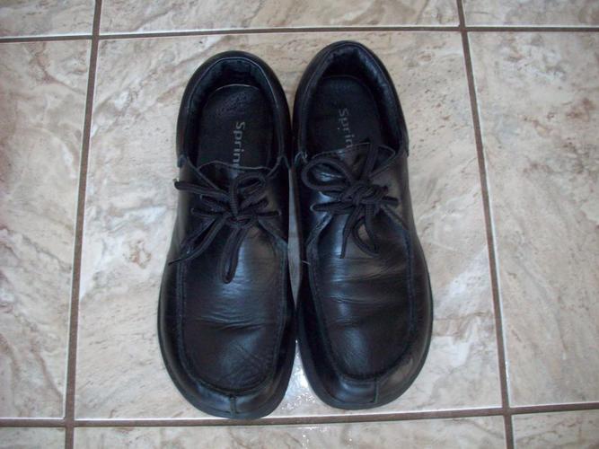 Ladies Black Shoes from SPRING - Size 39 (9)