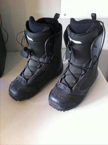 Men's 12.5 Salomon Snowboard Boots