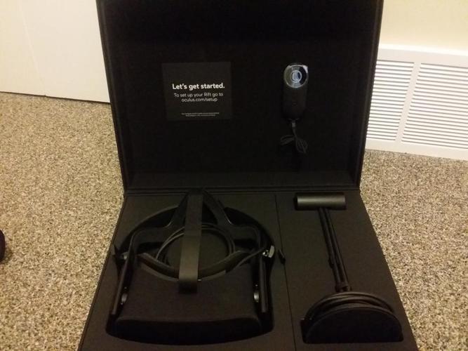 Oculus Rift CV1 Virtual Reality Headset