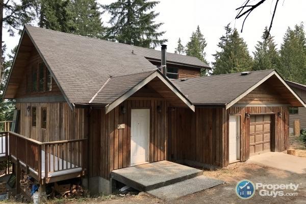 Unbelievable opportunity to live on Pender Island!
