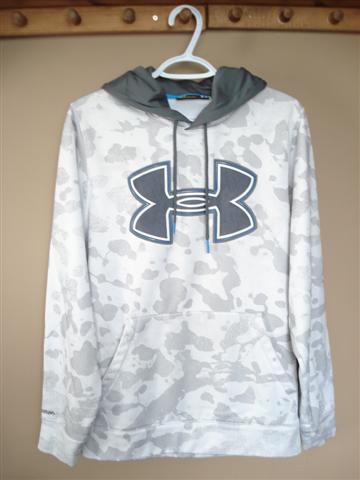 Under Armour White Hoody - Size S