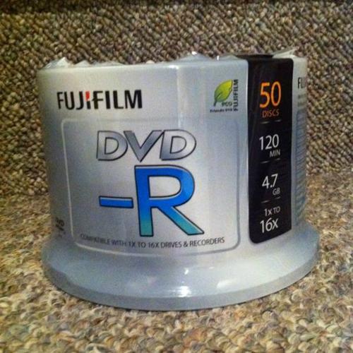 Unopened 50 DVD-R discs