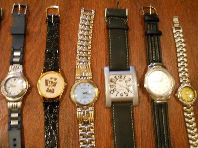 Watches, watches, and watches, then more watches (19) $10 each