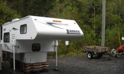 07 Lance camper (mod # 815) 8'6" for short box pickups. Electric jacks, solar panel, north/south bed, very clean in excellent condition.
Call 250-642-6961 to arrange to see. $13,000 OBO