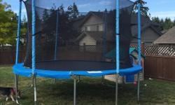 -12' Jump Tek Trampoline.
-Less than 1-year old, used by our 2 year old.
-Currently set up for viewing, happy to help out with take-down.
A link to reviews:
http://reviews.canadiantire.ca/9045/0840211P/jumptek-jumptek-trampoline-12-ft-reviews/reviews.htm