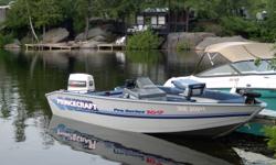 1994 - 169 Pro Series PRINCECRAFT with 60Hp Johnson
Boat/Motor/Trailer in excellent shape and I am the second owner of this package. This boat has never sat outside in the summer, always garage kept and always stored indoors for winter. Matching bunk