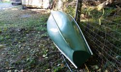 This canoe is so stable that 2 men can stand while fly fishing no problem. This canoe carries 1250lbs. Not bad for a boat you can carry by yourself. You can pack a moose in it!
It's very beamy at 45". The middle seat holds 3 small children. It glides