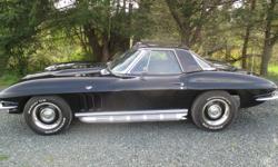Colour
BLACK
1966 corvette stingray .roadster 350hp 327 4-speed . side pipes
black interior , black lacquer paint. low gears .numbers matching.
no trades, no time wasters
250-889-0174