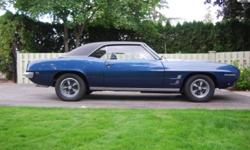 Hard to find 1969 Pontiac Firebird Coupe.
Dark blue body with black hard top and blue interior.
Rebuilt 350 HO Wide Block engine (less than 500km on the rebuilt engine, original kms unknown), high-end electric fan and aluminum rad.
Restoration almost