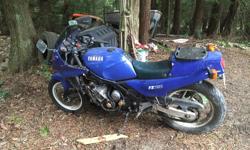 $600 firm
1985 ft 750. It does show its age as some of the plastic is cracking. Near new back tire and brand new front tire. Had carbs cleaned but it sat all last year so could use carbs cleaned and balanced.