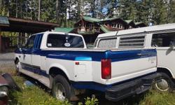 Make
Ford
Model
F-250
Year
1988
Colour
Blue
kms
344000
Trans
Automatic
1988 ford f250 with a 460 on propane. Runs and drives good. Nice truck, has a bit of rust on rocker. 344xxx km open to offers