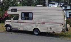 1989 Slumber Queen Motorhome.
Ford Econoline 350 chassis with 351ci V8. 117,000 kms. All original. Excellent condition. Everything works well. Very clean. No leaks. 6 New Michelin LTX tires and brakes front and back. Runs and drives great. Sleeps up to 6