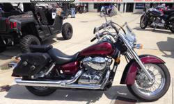 2004 Honda Shadow Aero VT750 Cruiser $4299.
Hot performance and a cool retro look ? that's the VT750C Shadow Aero in a nutshell.
Its sophisticated 745 cc V-twin engine produces plenty of power for effortless city or highway cruising, but it doesn't