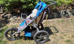 2007 BOB jogging stroller in great used condition. Have Graco car seat adaptor if needed :)