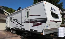 2008 FOREST RIVER SALEM 27RLSS LA
30FT TRAVEL TRAILER **12FT SLIDE-OUT**
***NORTHWEST PACKAGE***
This Beautiful & Clean 30ft Travel Trailer Includes 2 Entry Doors (One to Living Area / One to Bedroom), Rear Huge 12ft Living Room Slide-Out Which Holds the