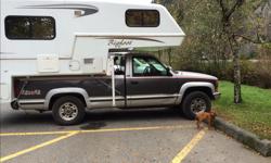 2008 Shortbox Bigfoot Camper
2008 Bigfoot:
still like new inside, used very little
Stove/oven, 2 propane bombs, 2 batteries
Shower, toilet etc.
Double bed above the cab and table turns into a twin
stereo
propane/electric fridge/freezer
Propane furnace