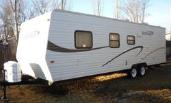 Gas/Electric hot water heater, fridge/freezer and ac
single over double bunk beds
sport door and under bunk storage
tons of storage
jackknife sofa
sleeps up to 9 people
4400 pounds empty
1/2 ton towable
with weight distribution hitch
Hands down the best
