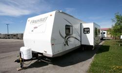 2010 FOREST RIVER FLAGSTAFF 26RLS
TRAVEL TRAILER
$22,990.00
STOCK # 1660X
WHAT YOU SEE IS WHAT YOU PAY - NO DEALERSHIP FEES!
PAYMENT: $212 /MONTH
OPTIONS:
-AWNING ELECTRIC
-A/C DUCTED
-FURNACE
-6G GAS/ELECTRIC HWT
-2 DOOR 6 CUBE FRIDGE
-1 SLIDE
-FANTASTIC