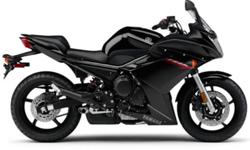The FZ6R... easy to handle, big time fun to ride!
Somewhere between cruisers and supersport bikes exists a genre simply known as "sports" bikes.
The FZ6R fits perfectly into the less intense sport bike world with its easy to control power, light weight