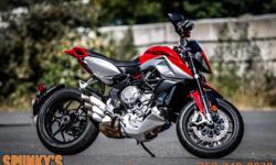 Save $2,000...Now only $14,995 PLUS FEES AND TAXES FINANCING AVAILABLE Stock# 0694 Dealer# 10826
2014 MV Agusta RIVALE 800
A new segment. A new reference. A new MV Agusta. The Rivale 800. Absolute enjoyment.
Rivale was born to ensure that every moment on