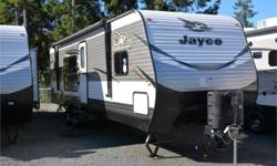 Price: $39,960
Stock Number: 833193-4064
VIN: 1UJBJ0BR5J1TA0089
Interior Colour: dune
You can easily entertain guests inside this Jay Flight&nbsp;29RKS&nbsp;travel trailer. With a rear kitchen, you can easily fix meals and snacks and still be a part of