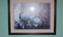 I have 2 Flower pictures for sale.For the 2 of them $25.00 firm
The measurements on the pictures are:
25" wide
31" long