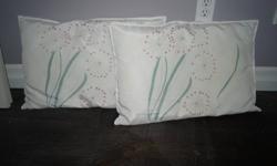 I'm selling these two IKEA pillows and their covers. They are machine washable and in great condition. Great for adding some decor to your bed or a couch. Asking $5.00 for both of them. Pick up available in Burlington or Mississauga.