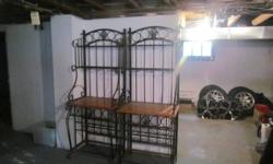 2 wine racks and glass holders
20"deep/28"wide/6' high
never used just collecting dust