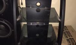 Stereo unit glass shelf and very solid build! Like new just need a dust clean up!
Posted with Used.ca app