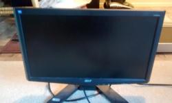 Acer 18 inch computer monitor. Excellent condition.