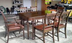 1930s antique table and 6 chairs