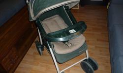 Baby Stroller, Eddie Bauer
Newer photos
You might need a great used stroller now or in the near future. Easy to set up and transport, this Eddie Bauer stroller for one child, roomy, shields from the sun and rain and has storage room underneath along with