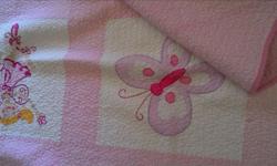 Lovely quilt/pink and white excellent condition. 89" x 84"