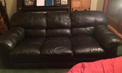 Black leather sofa for sale
81 inches long
by 36 inches wide
by 32 inches in height
Good integrity of leather no rips
one owner only