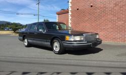 Make
Lincoln
Model
Town Car
Year
1994
Colour
GRAY
kms
380790
Trans
Automatic
1994 LINCOLN TOWNCAR IS A CLASSIC,UNBELIEVABLE DRIVING CAR .BEAUTIFUL 6 PASSENGER CAR LUXURY INTERIOR .AND FULLY POWER EQUIPED.CHECK OUT MY PICTURES..DEALER # 30638