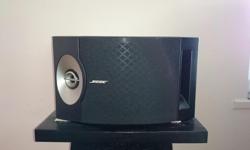 A pair of Bose 201 series 5, great sound, and in good condition