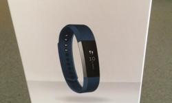 Still in the package - was a gift but already have one. Size Large. Color Blue. In-store price is $169.99 plus tax and they never go on sale.
Stay on the path of healthy living with Fitbit Alta. This customizable fitness tracker automatically tracks