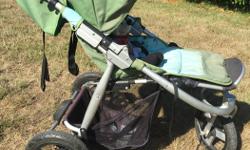 Excellent shape, clean, smoke free home. No rips or tears on any of the materials or fabric. Easy to fold up and place in your vehicle.
Quote from manufacture web site: "The all terrain stroller perfect for the active family. From the pavement to the